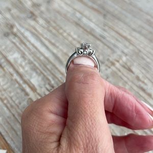 Engagement Ring - Helzberg Diamonds